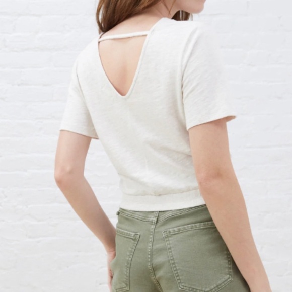 Open-back wrap top - Picture 2 of 5